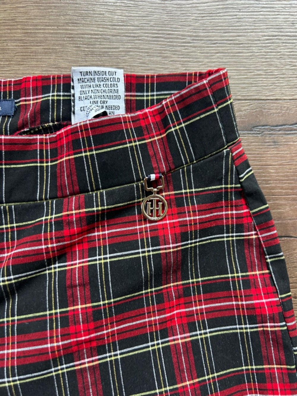 Tommy Hilfiger punk rock/ emo style Red Black Plaid Skinny Pants - Picture 3 of 6